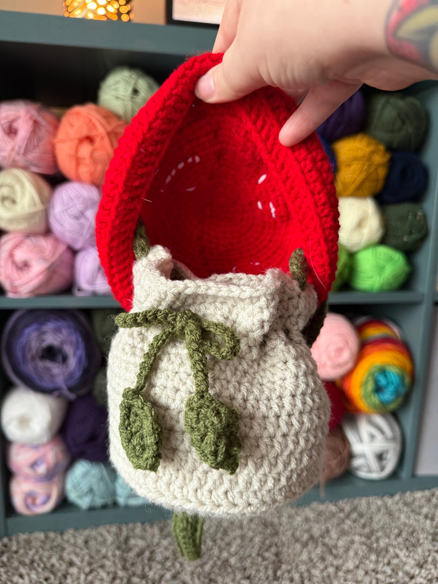 Mushroom bucket bag
