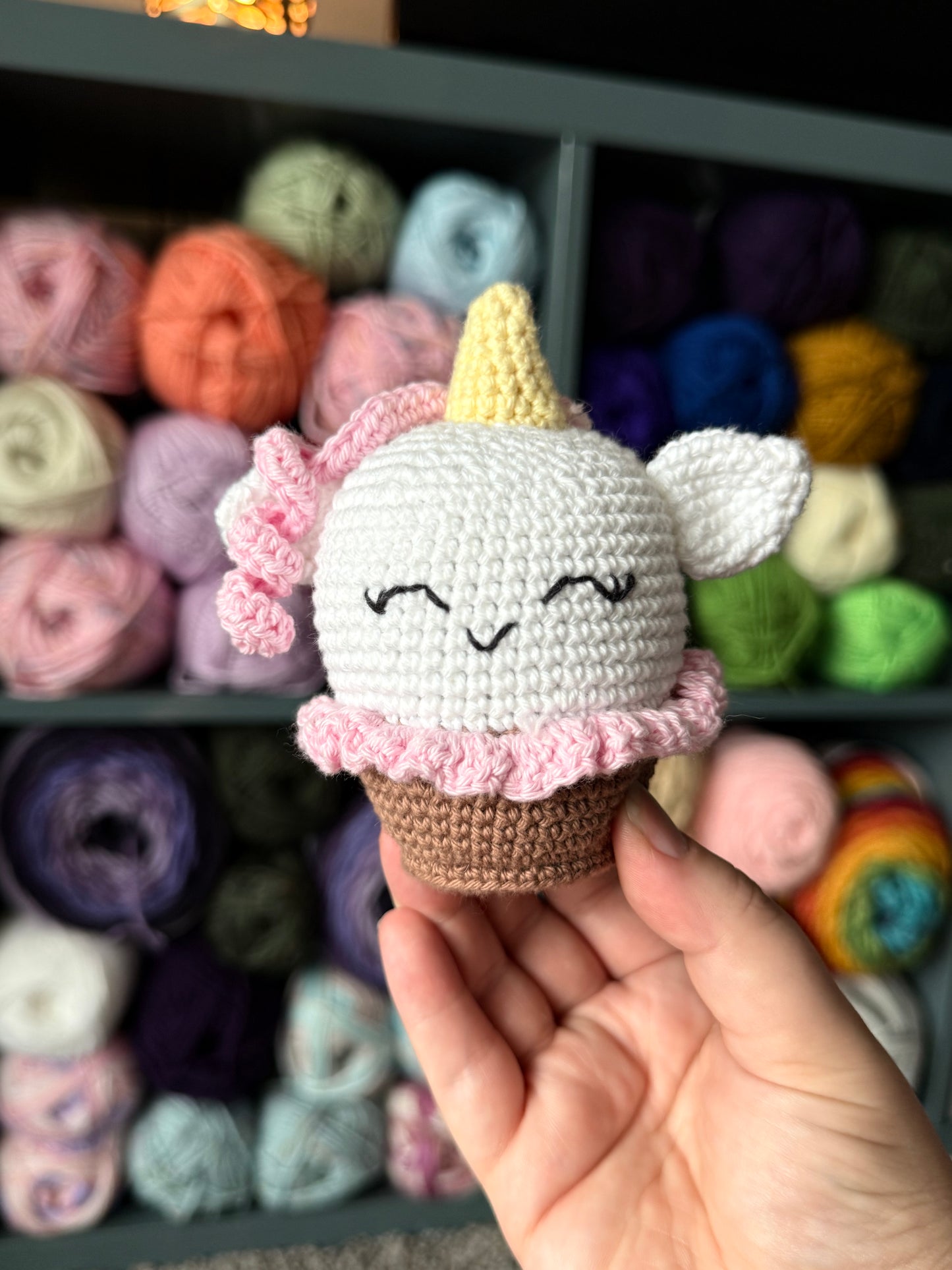 Crochet unicorn cupcakes