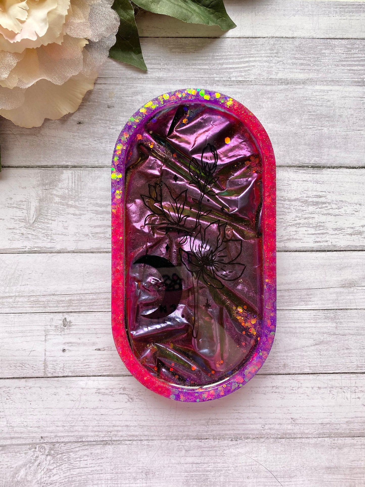 Floral moon tray