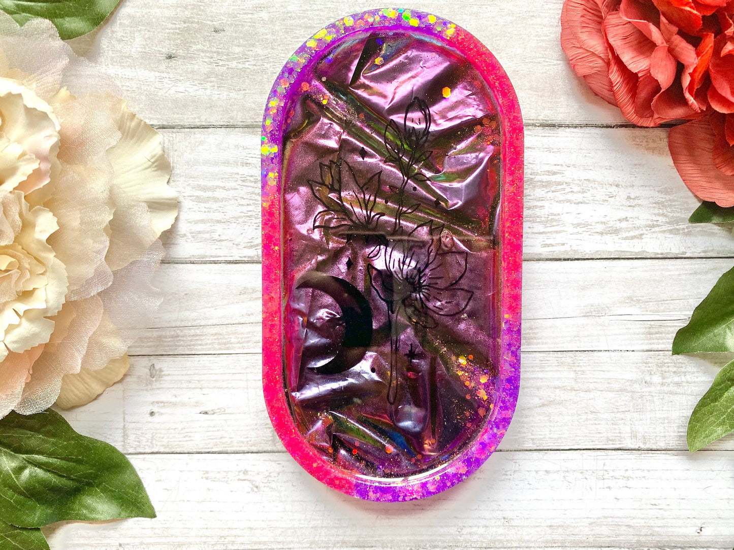 Floral moon tray