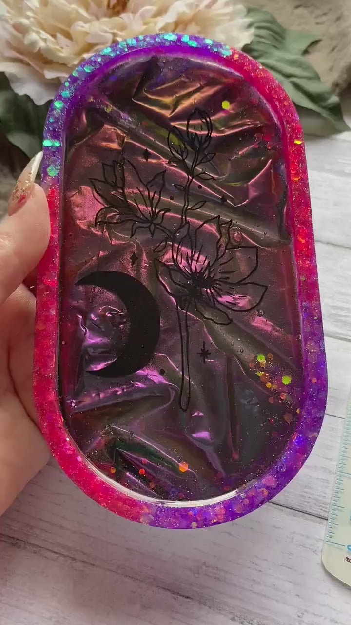 Floral moon tray